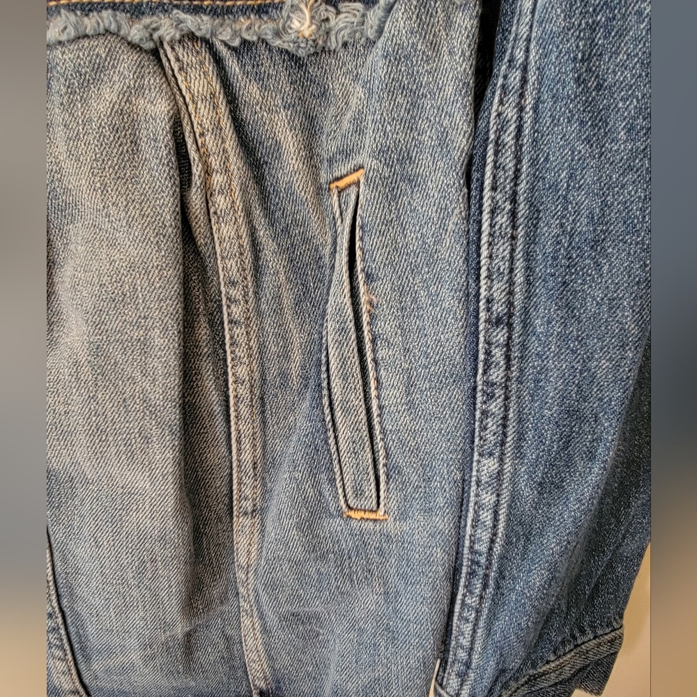 Gap Blue Denim Peplum Jacket Size Medium Tall NWT - Picture 2 of 6